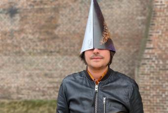 CLUBTOUR VAN START! | VINYL 'PLAYING BY EAR' NU OVERAL VERKRIJGBAAR!